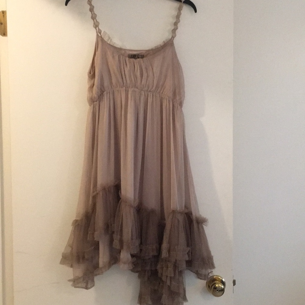 Ryu taupe colored super feminine dress.